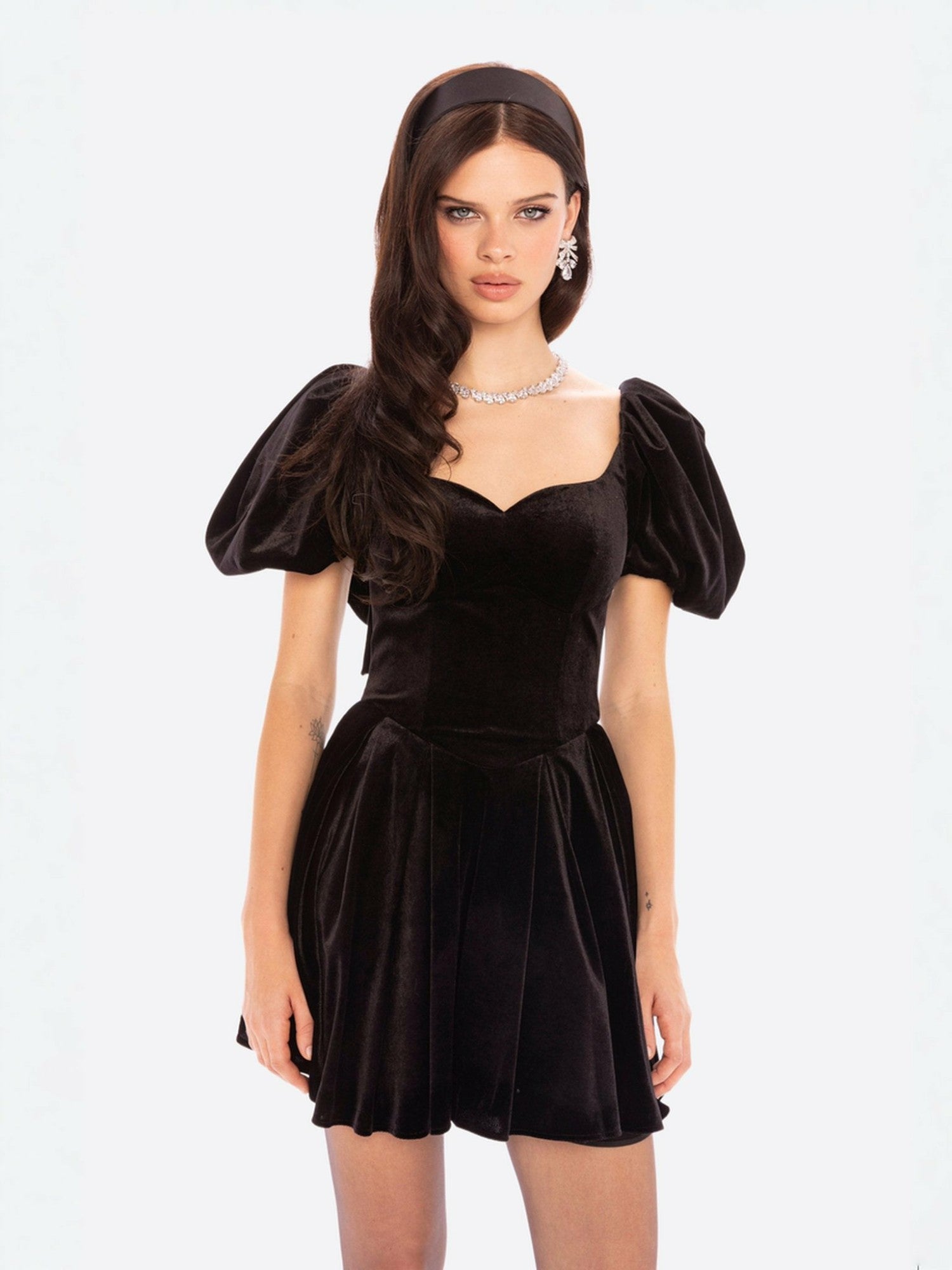 Nana Jacqueline Lillian Velvet Mini Dress: Black Mini Dress for Cocktail Party Black