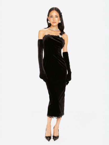 Nana Jacqueline Angelica Velvet Maxi Dress: Black Maxi Dress for Cocktail Party Black