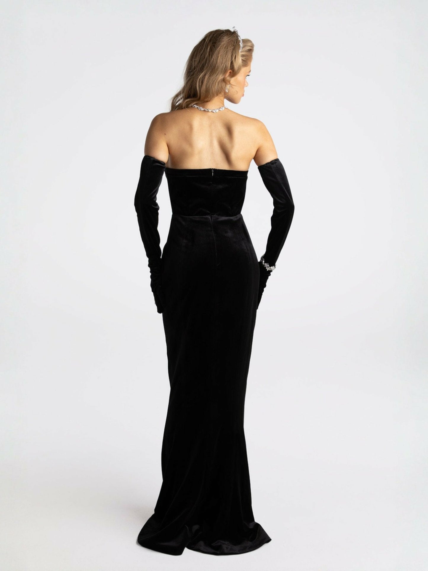 Nana Jacqueline Juliana Velvet Dress: Black Maxi Dress for Formal Event Black