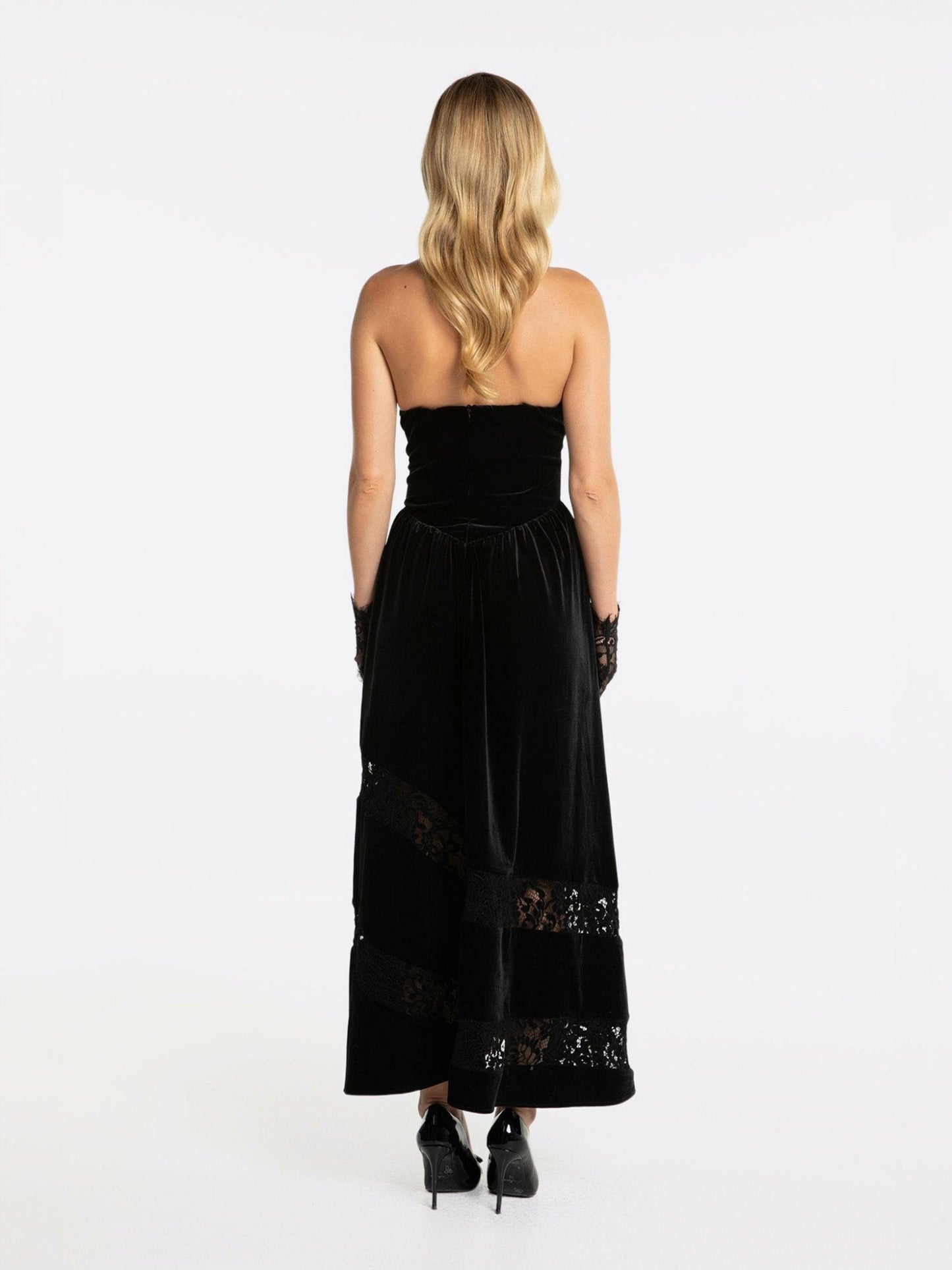 Nana Jacqueline Maxine Velvet Dress: Black Maxi Dress for Cocktail Party Black