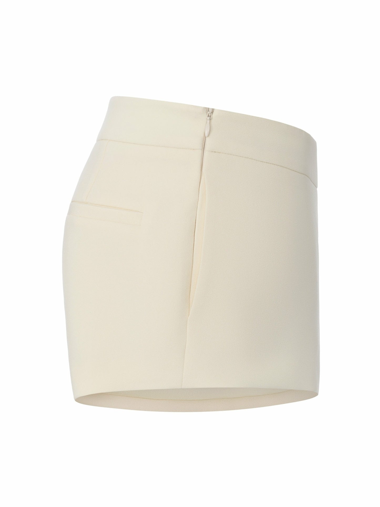 Nana Jacqueline Avalon Straight-Leg Champagne Shorts Champagne