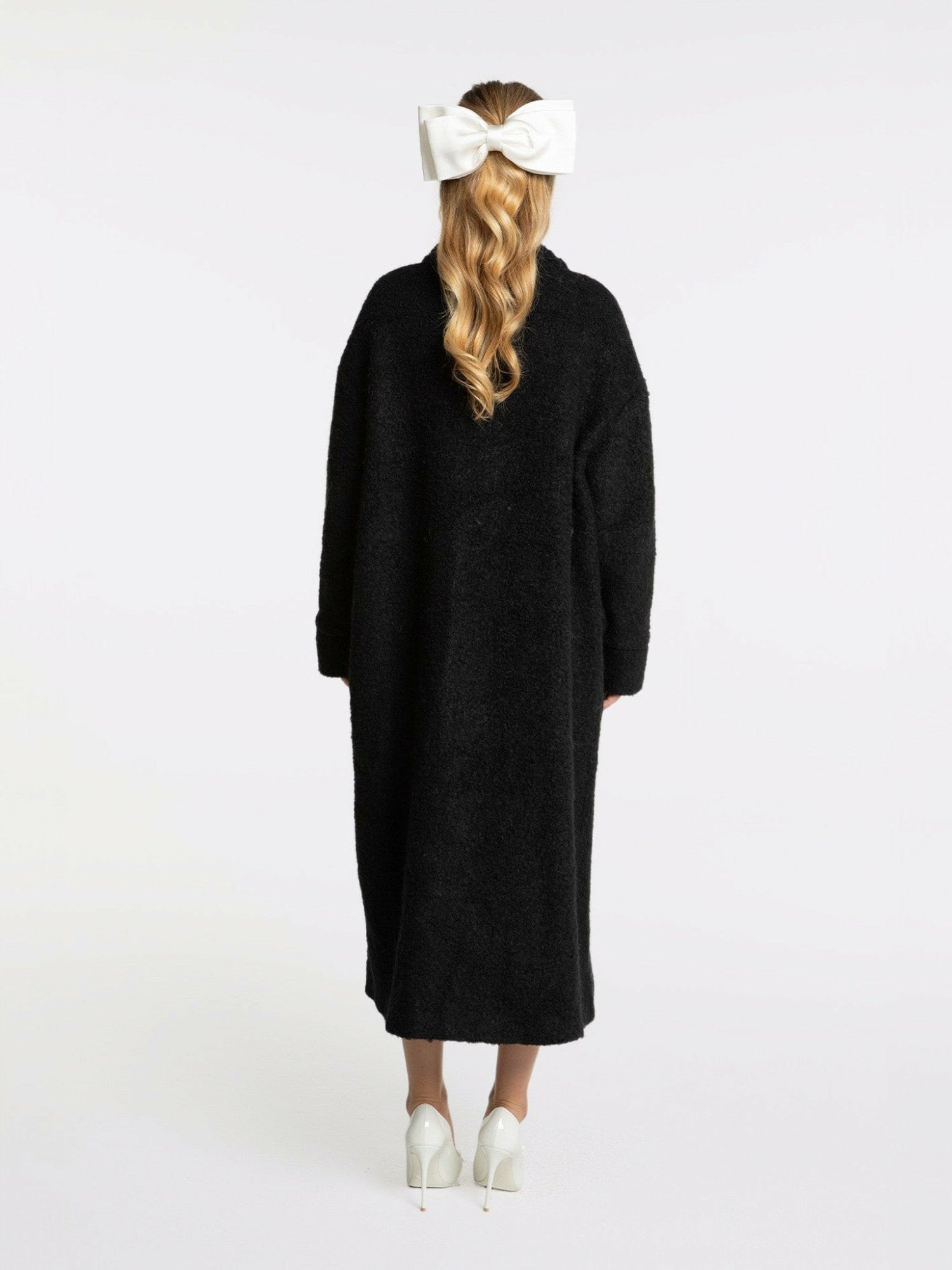 Nana Jacqueline Elsa Coat: White Coat for Resort Travel White