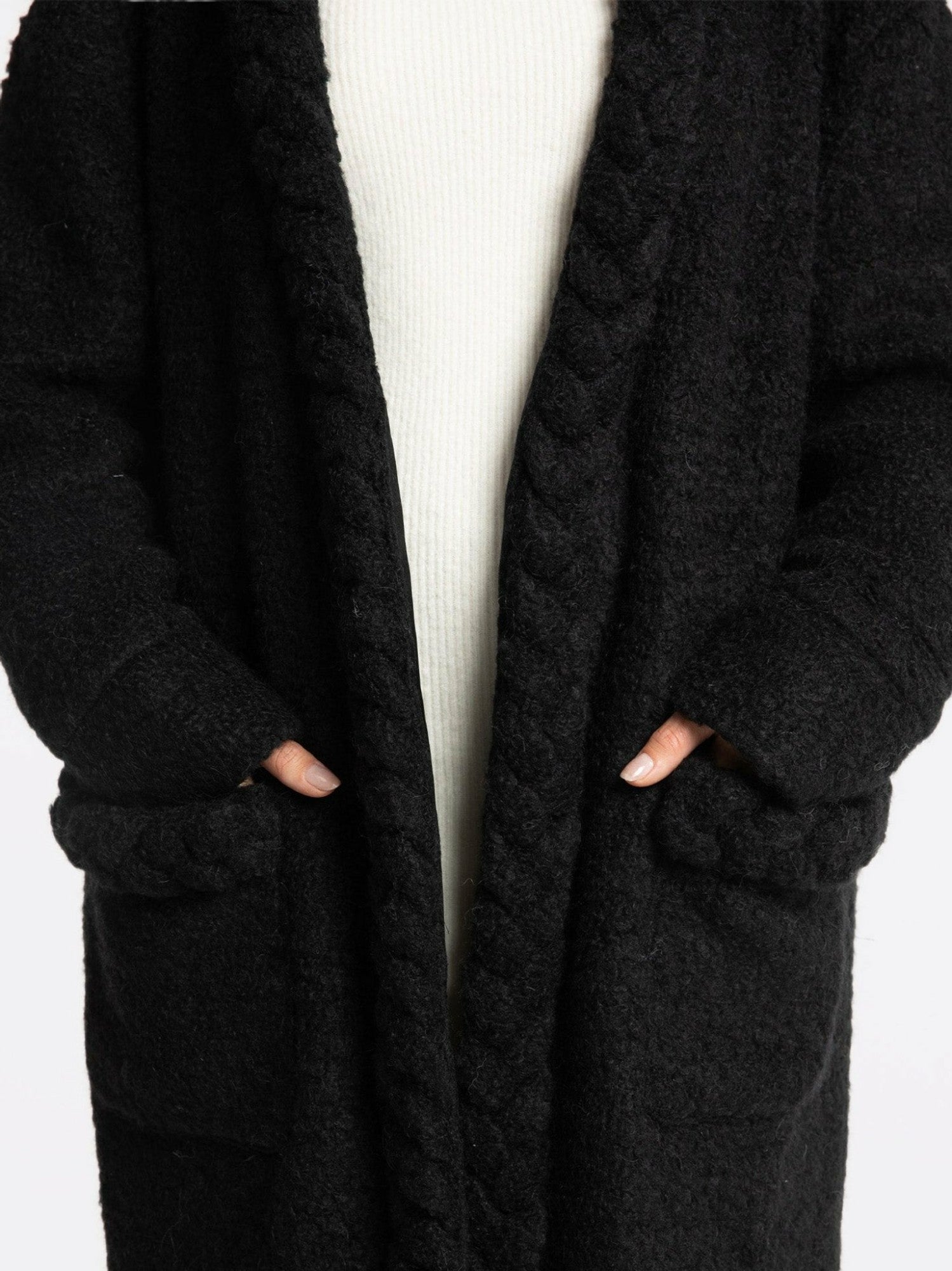 Nana Jacqueline Elsa Coat: White Coat for Resort Travel White