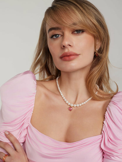 Nana Jacqueline Lisette Heart Necklace: Pearl Necklace for Valentine's Day Pink