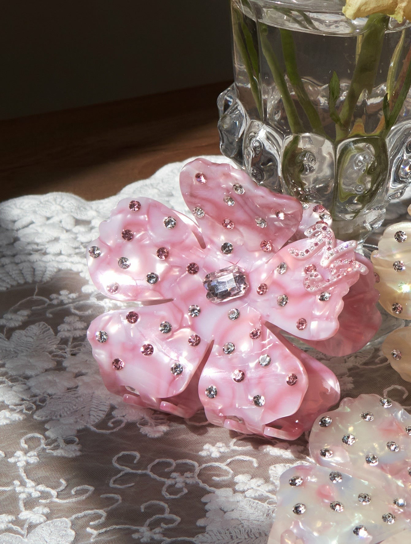 Nana Jacqueline Flora Hairclip: Pink Hair Clip for Brunch Pink
