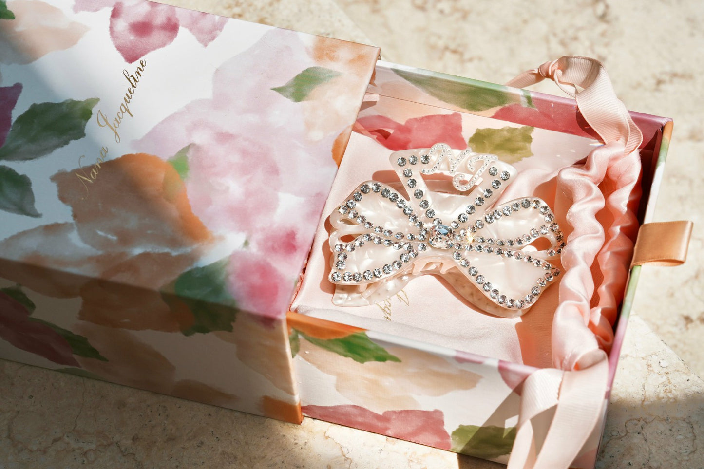 Nana Jacqueline Ariella Hair Clip: White Hair Clip for Bridal Shower White