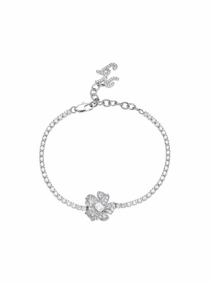 Nana Jacqueline Soleil Floral Crystal White Bracelet White