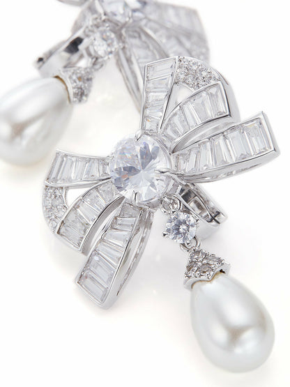 Nana Jacqueline The Pearl & Diamonds Set: White Jewelry Set for Bridal Shower White