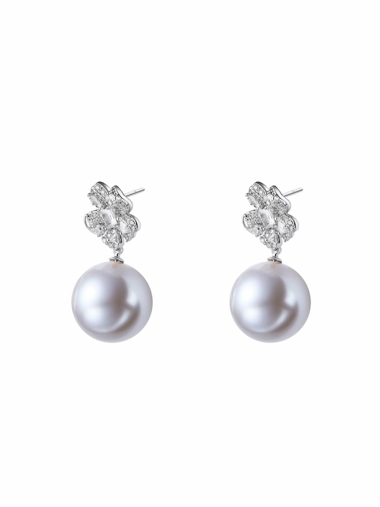 Nana Jacqueline Winslet Pearl Drop White Earrings White
