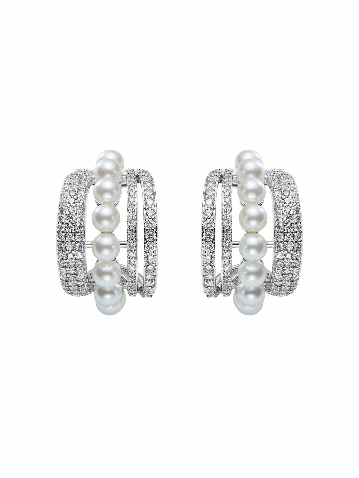 Nana Jacqueline Fauna Curved Pearl White Earrings White