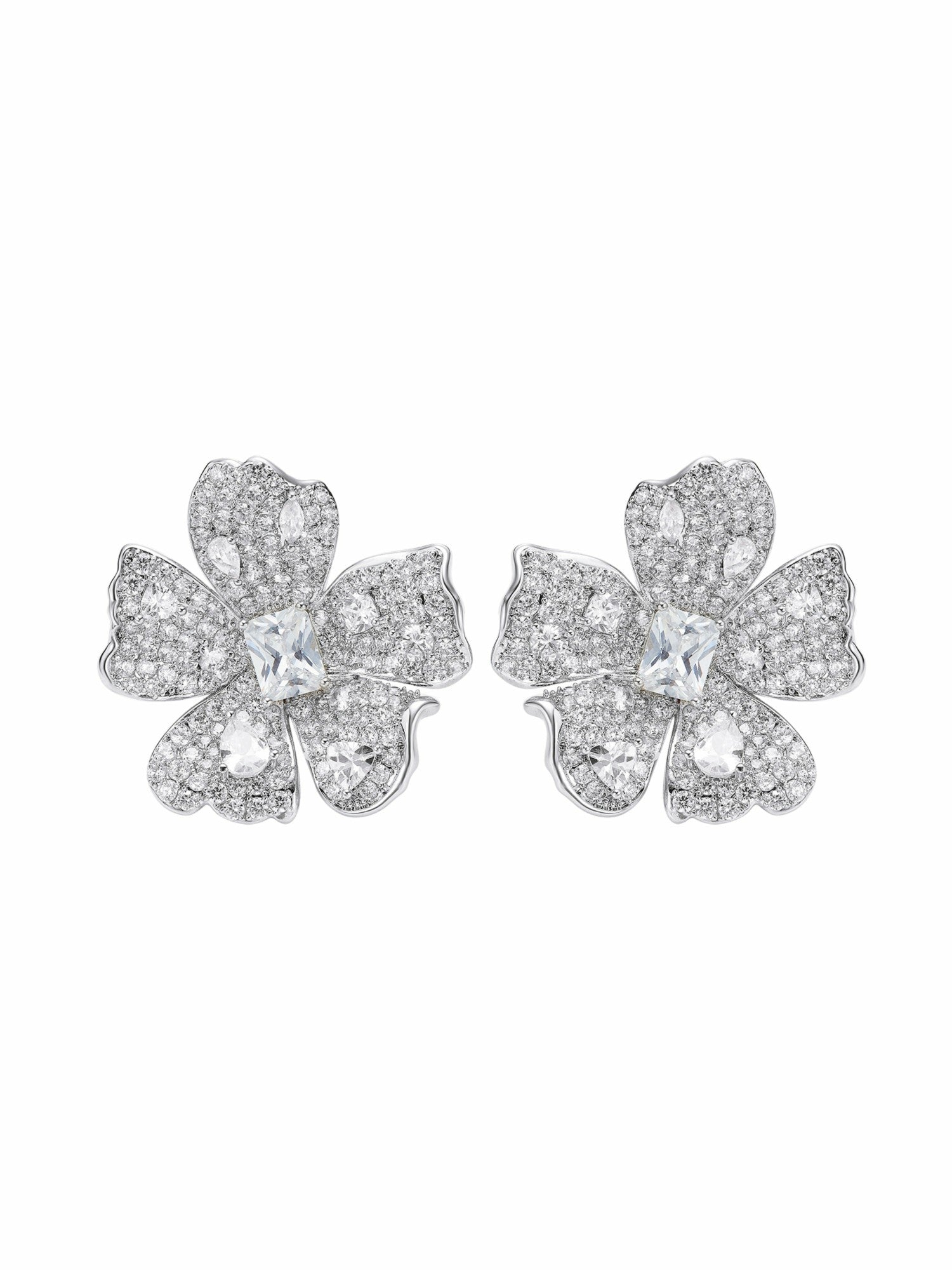 Nana Jacqueline Flora Floral Crystal White Earrings White