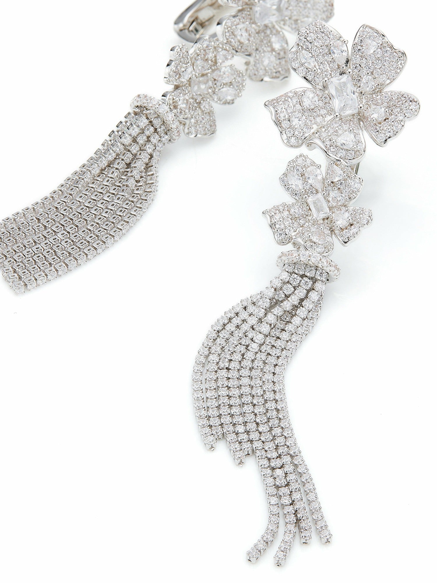 Nana Jacqueline Lucienne Floral Tassel White Earrings White