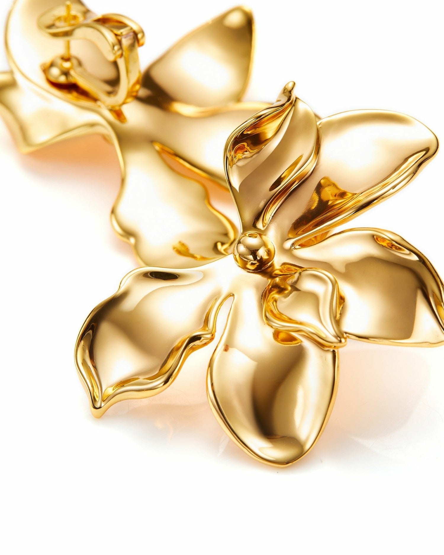 Nana Jacqueline Florence Earrings: Gold Flower Earrings for Cocktail Party Gold