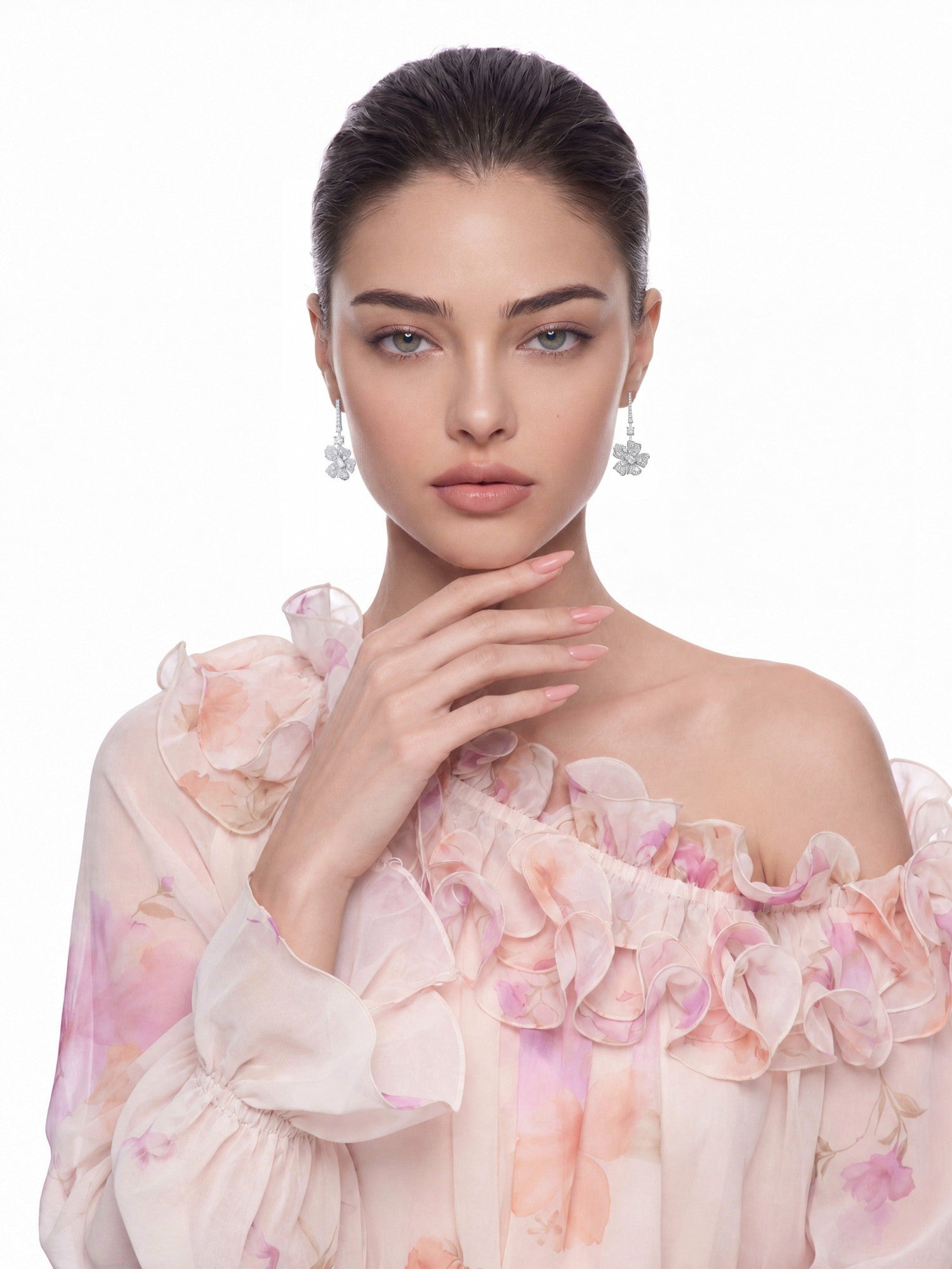 Nana Jacqueline Isadora Floral Drop White Earrings White