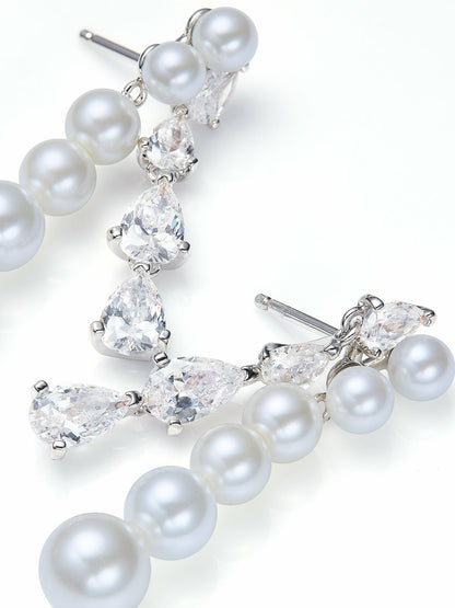 Nana Jacqueline Adriana Pearl & Crystal Drop Earrings White