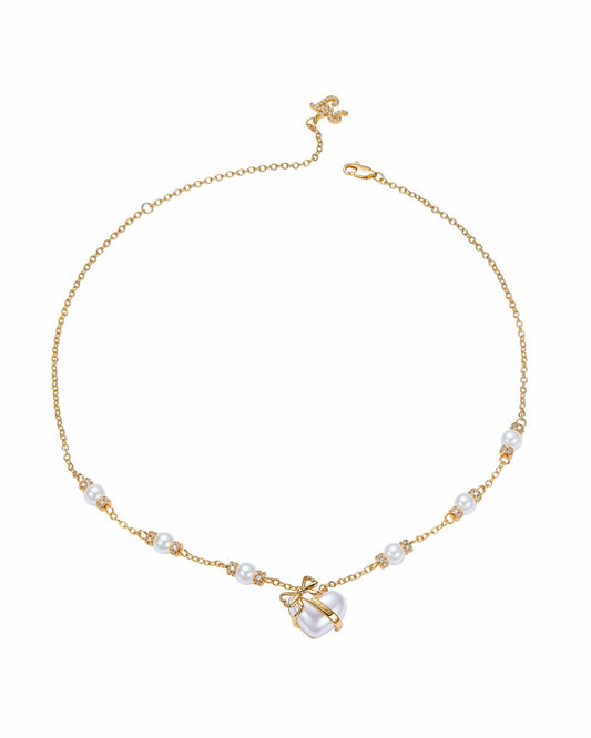 Nana Jacqueline Amor Necklace: White Pearl Necklace for Bridal Shower White