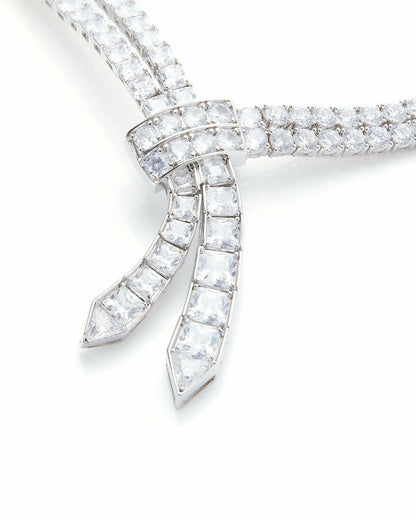 Nana Jacqueline Fiona Necklace: White Necklace for Formal Events White