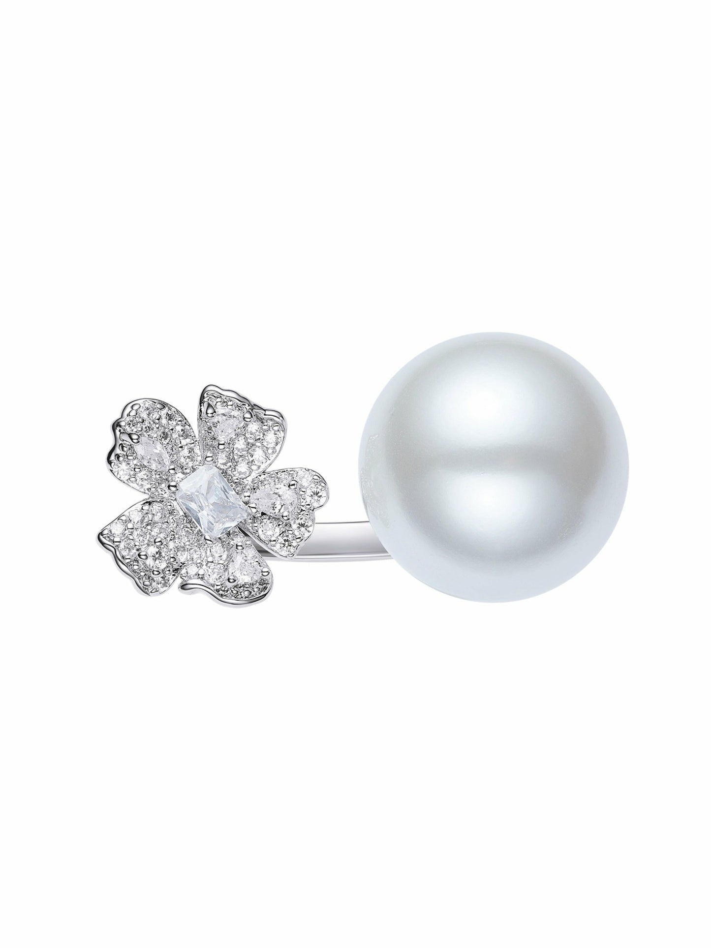 Nana Jacqueline Celina Pearl Flower White Ring White