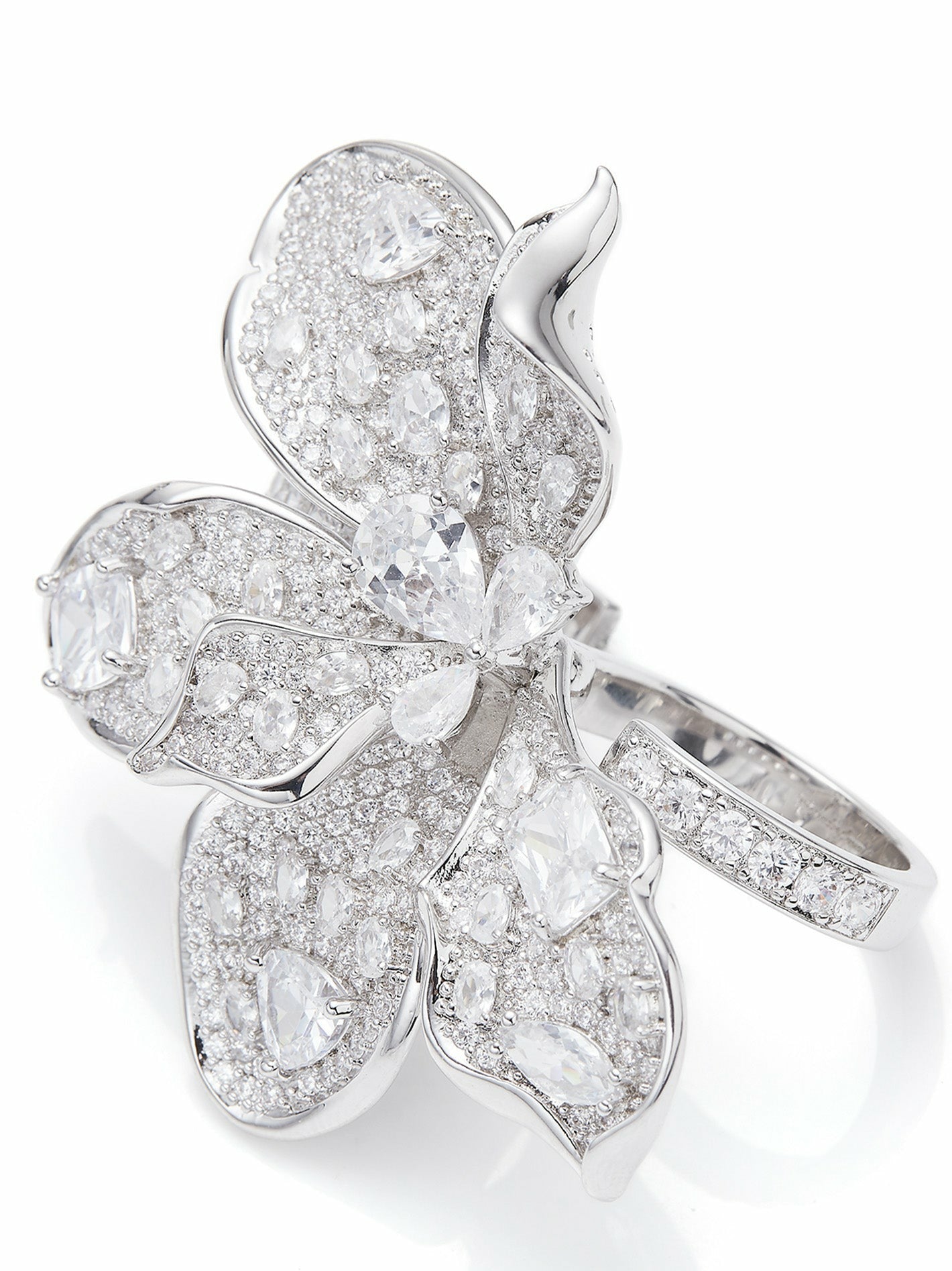 Nana Jacqueline Portia Ring: Silver Ring for Bridal Shower White
