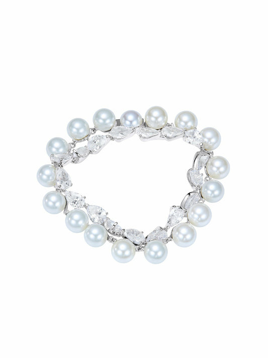 Nana Jacqueline Amara Pearl and Crystal Chain Bracelet White