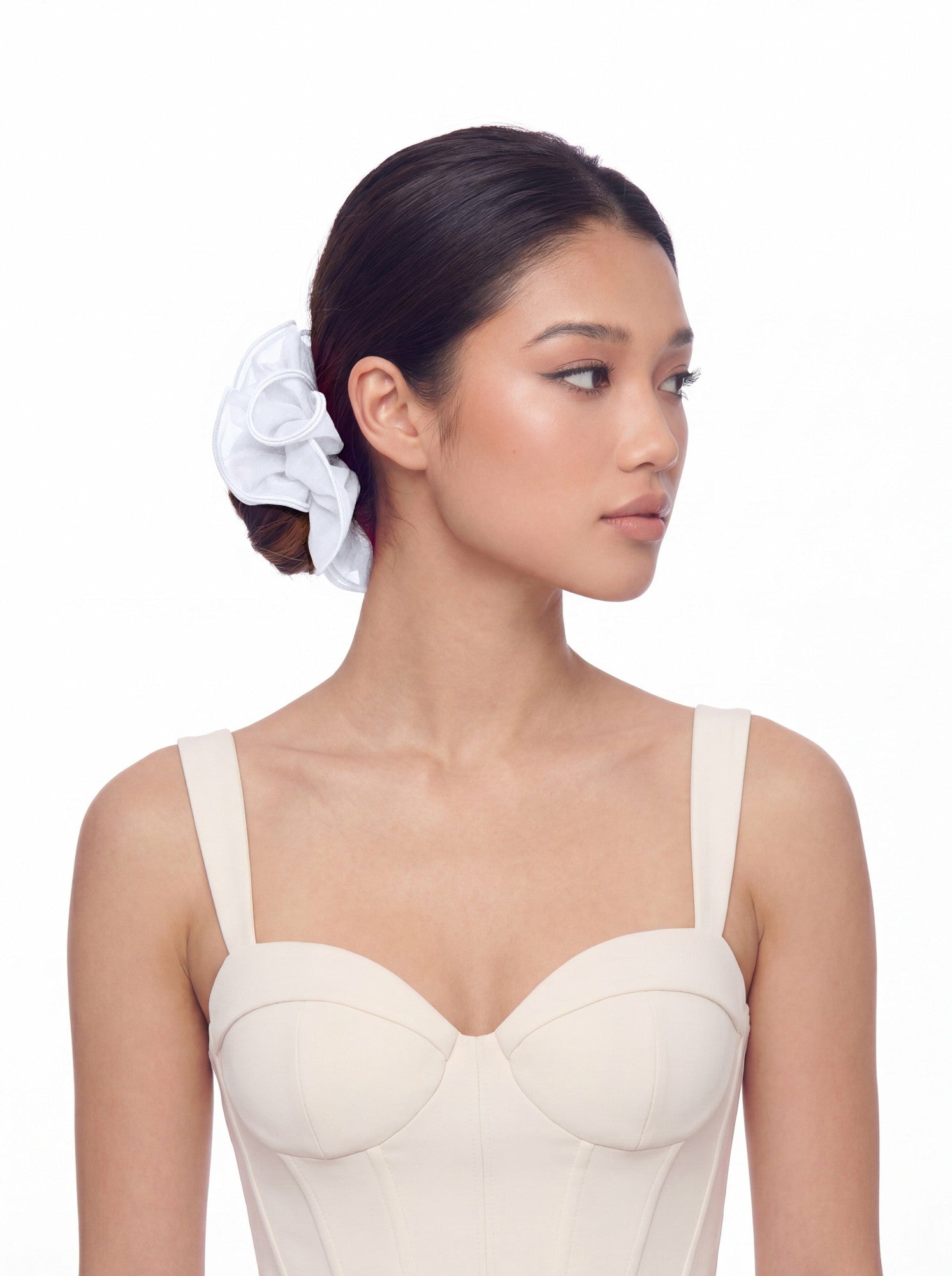 Nana Jacqueline Nolita Ruffle White Hair Tie White