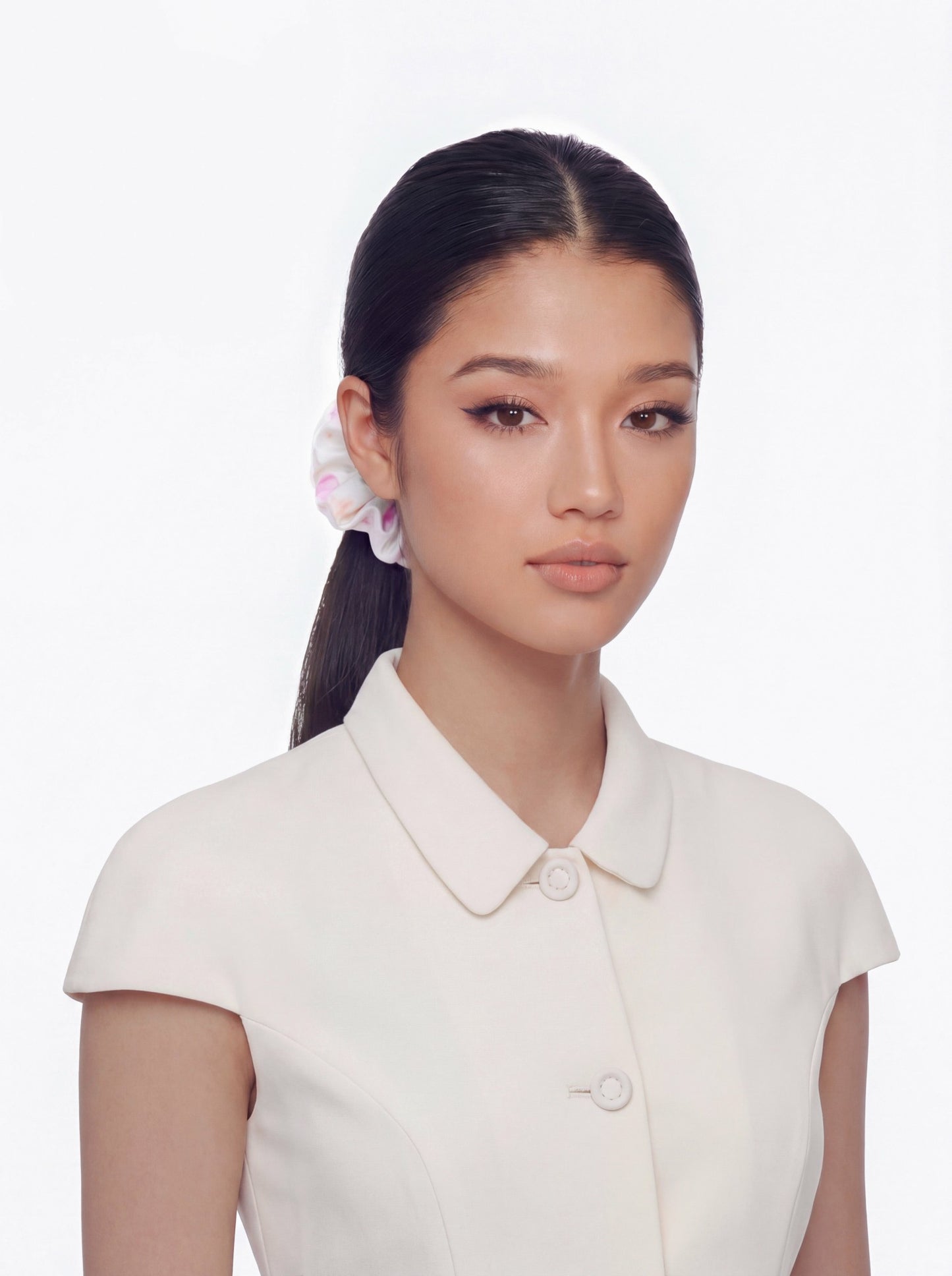 Nana Jacqueline Novella Crystal Logo Ivory Hair Tie White