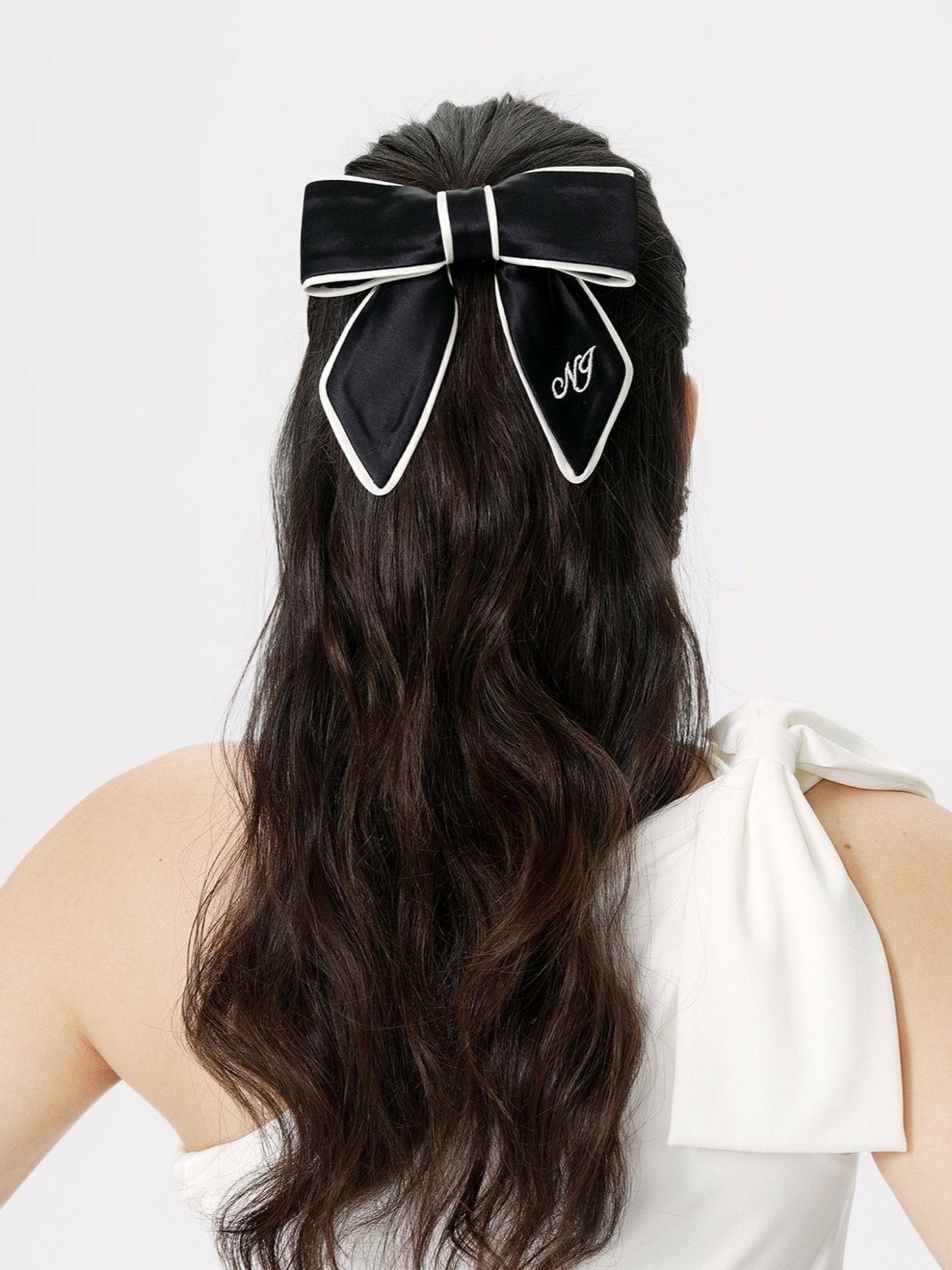 Nana Jacqueline Marlene Bow: Black Hair Bow for Party Black