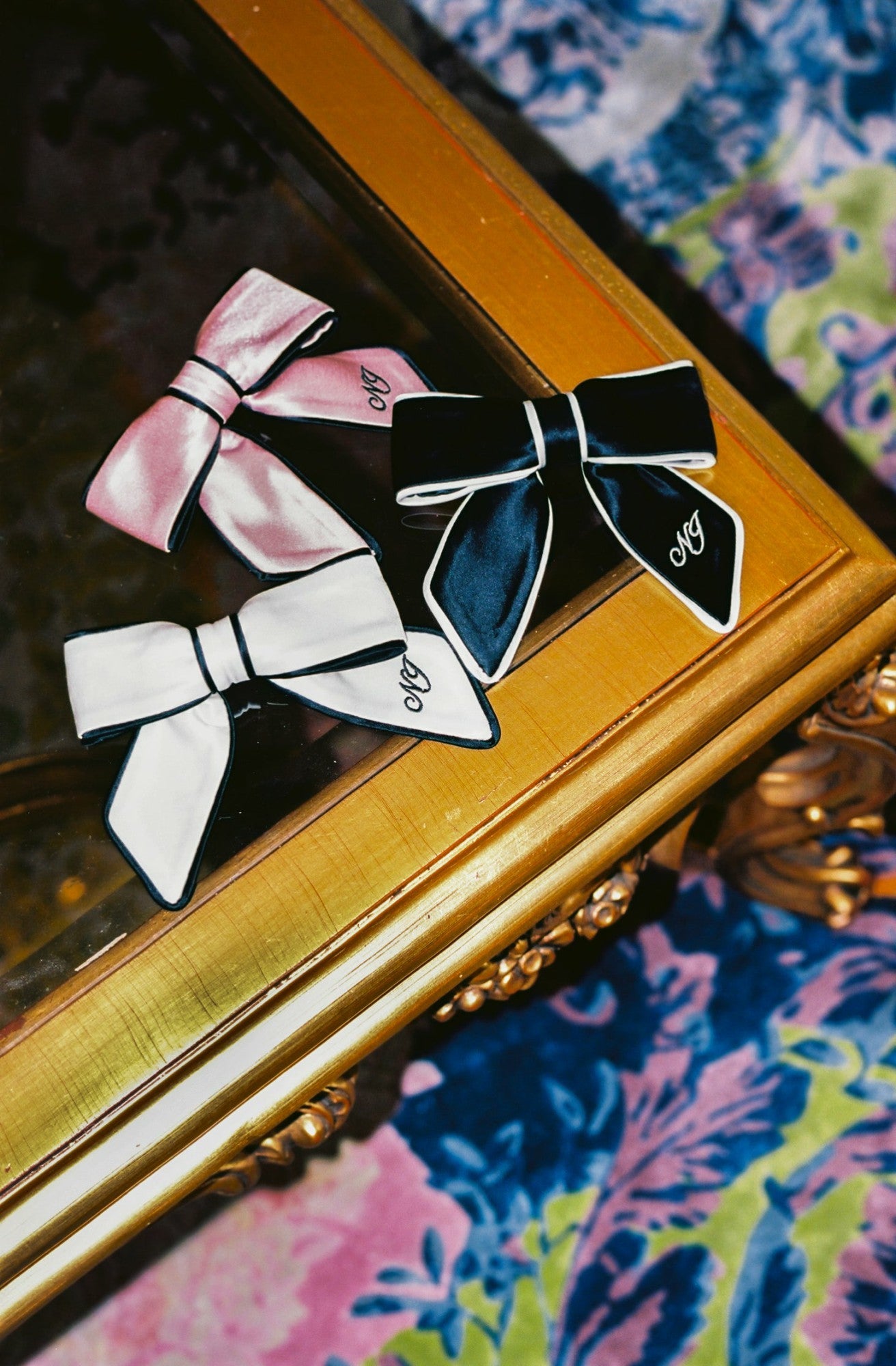 Nana Jacqueline Marlene Bow: Black Hair Bow for Party Black