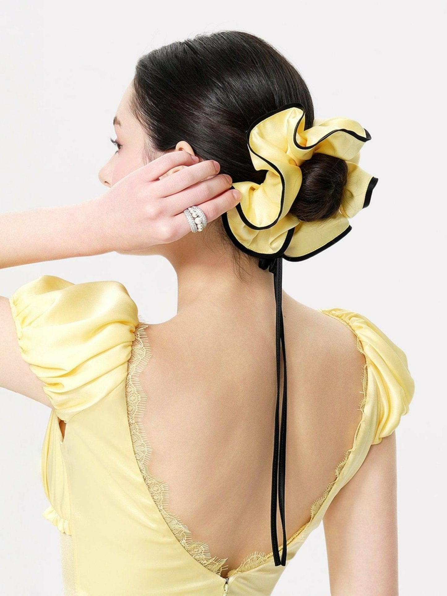 Nana Jacqueline Marlene Scrunchie: Yellow Scrunchie for Brunch Yellow
