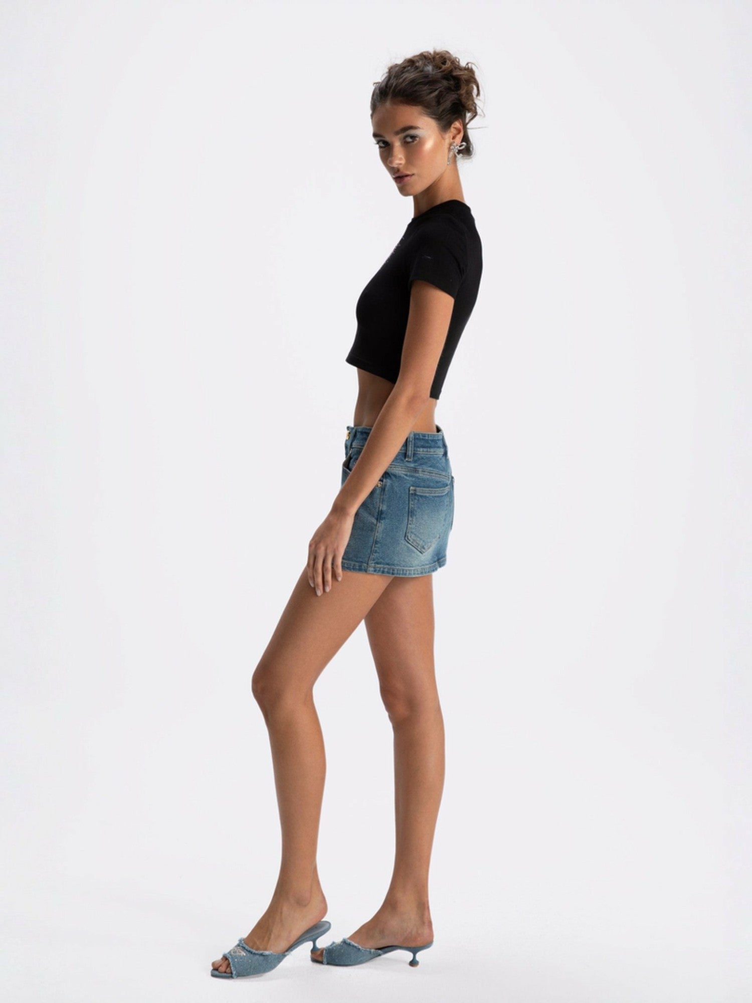 Nana Jacqueline Elle Baby Tee: Black Baby Tee for Casual Luxury Daytime Outfit Black
