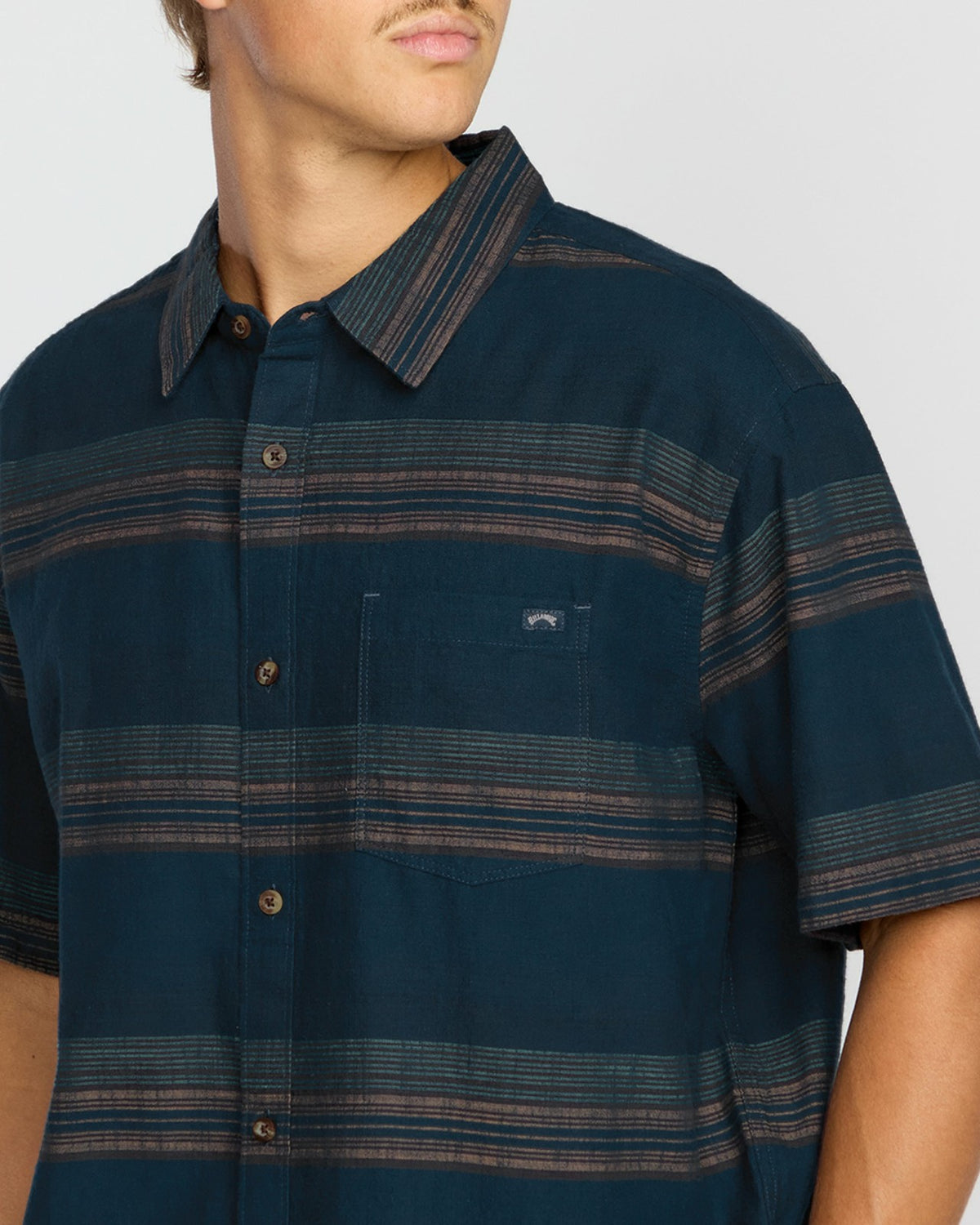Billabong All Day Stripe Short Sleeve Shirt - Midnight