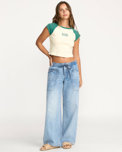 Billabong Beach Club Babe Short Sleeve T-Shirt - Evergreen