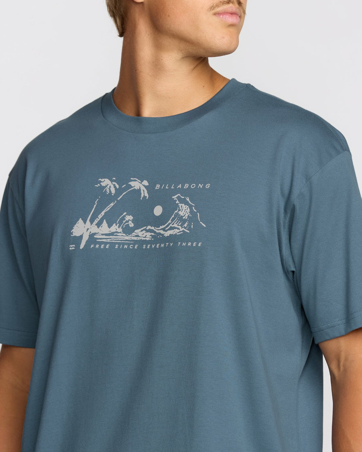 Billabong Beach Club Premium Short Sleeve T-Shirt - Steel Blue