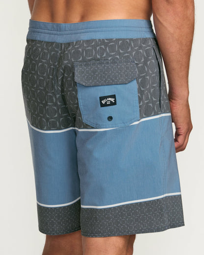 Billabong Lowers Lo Tide 19" Boardshorts - Deep Blue