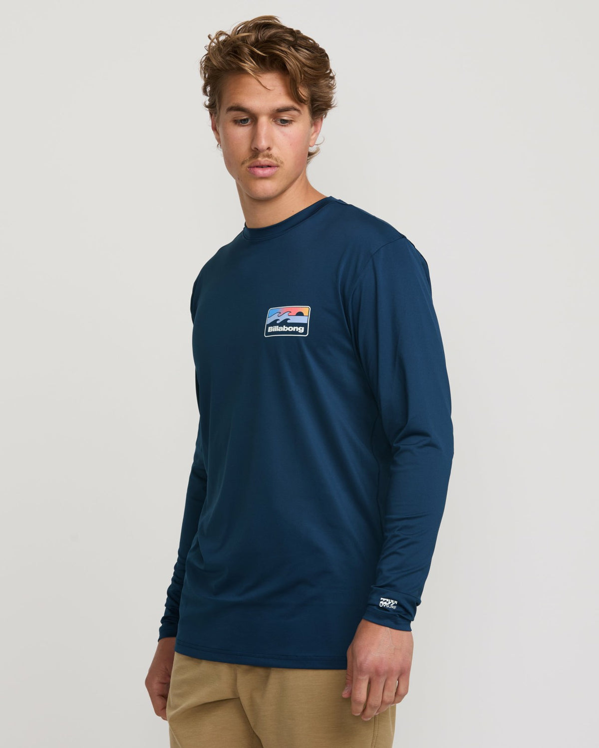 Billabong Runner Loose Fit Long Sleeve Surf Tee - Midnight