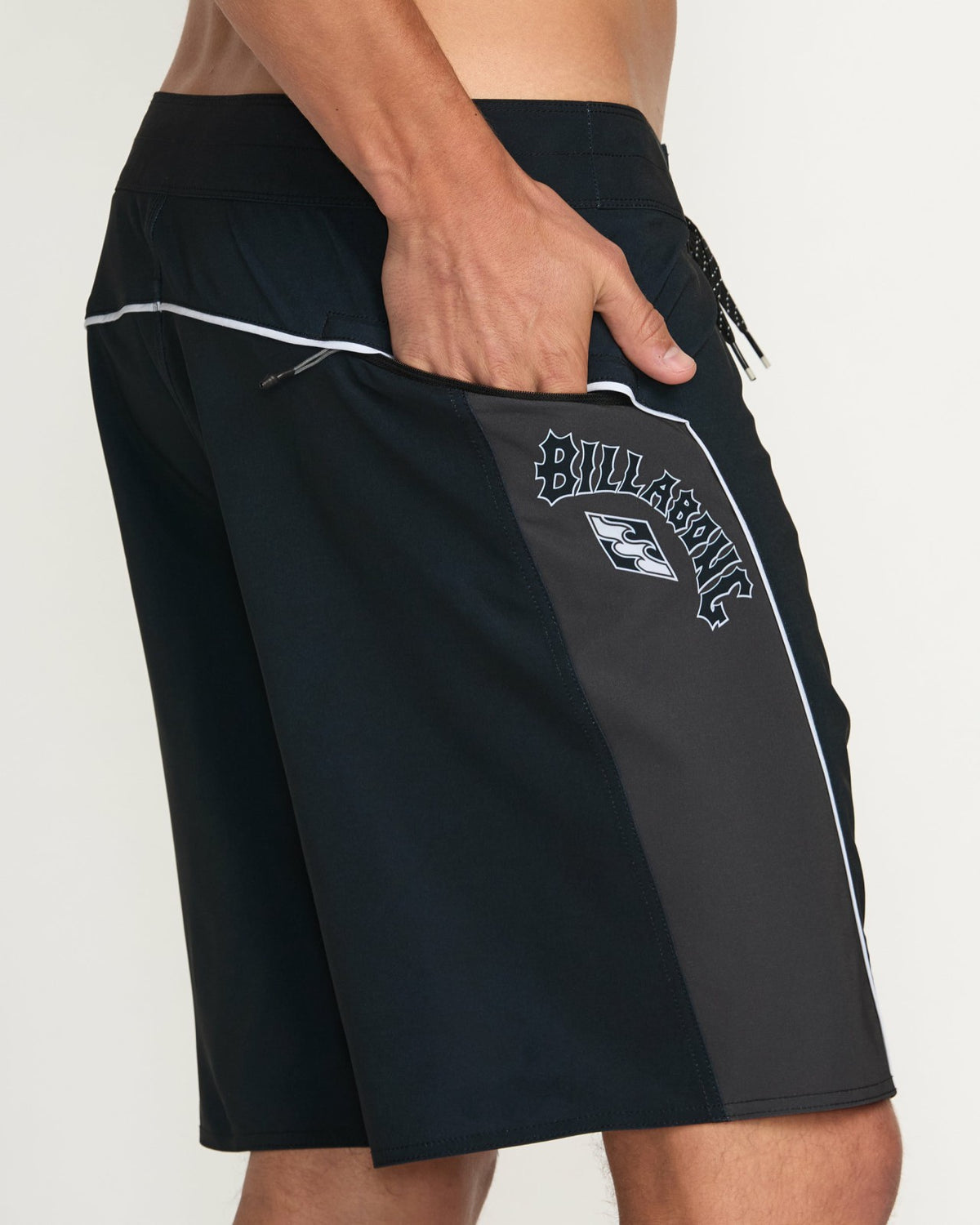 Billabong Straddie Pro Performance 20" Boardshorts - Stealth