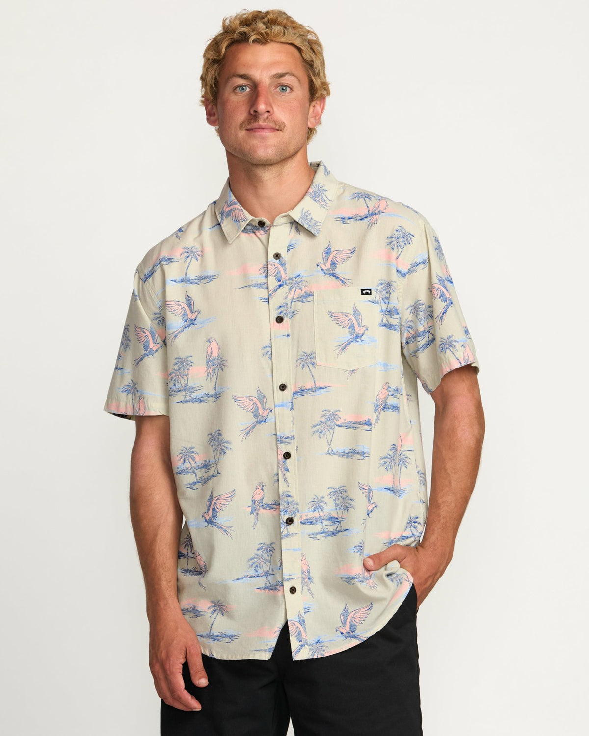 Billabong Sundays Short Sleeve Shirt - Chino