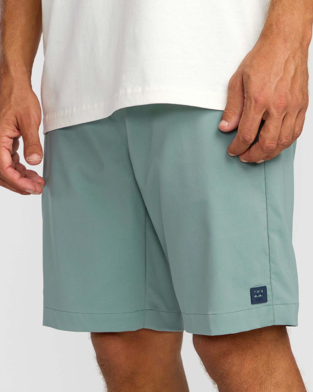 Billabong Surftrek Journey 20" Hybrid Shorts - Sea Blue