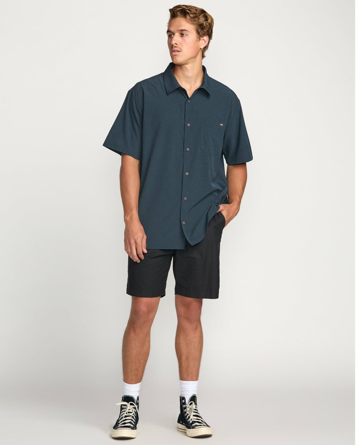 Billabong Surftrek Perf Short Sleeve Shirt - Navy