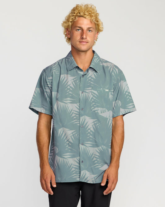 Billabong Surftrek Perf Short Sleeve Shirt - Sea Blue
