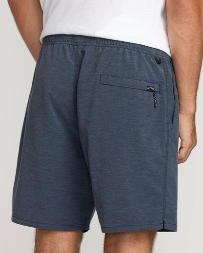 Billabong Surftrek Transit Elastic 17" Hybrid Shorts - Navy