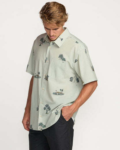 Billabong Surftrek Transit Short Sleeve Shirt - Chino