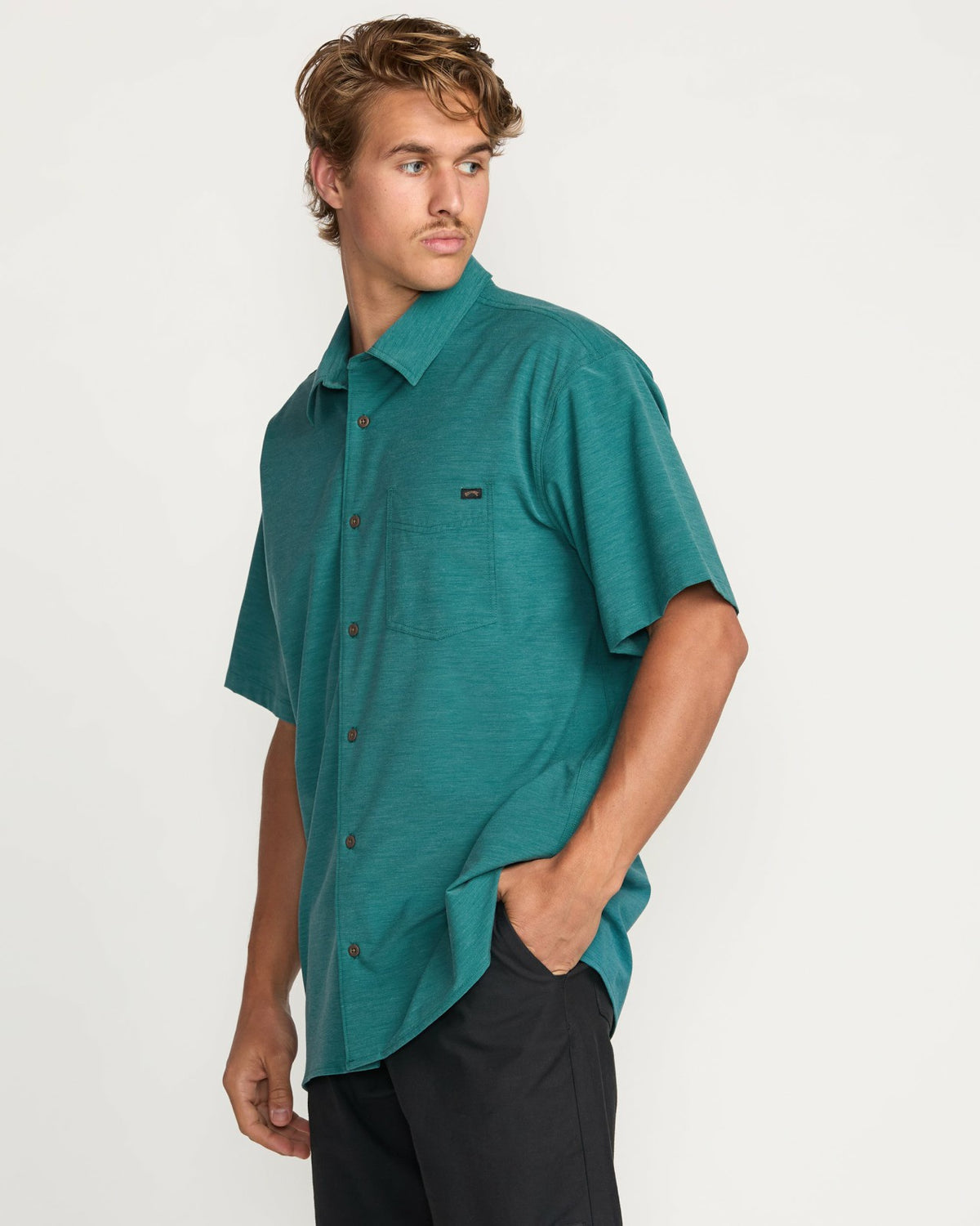 Billabong Surftrek Transit Short Sleeve Shirt - Marine