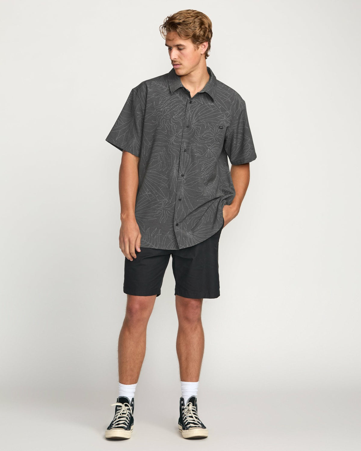 Billabong Surftrek Transit Short Sleeve Shirt - Raven