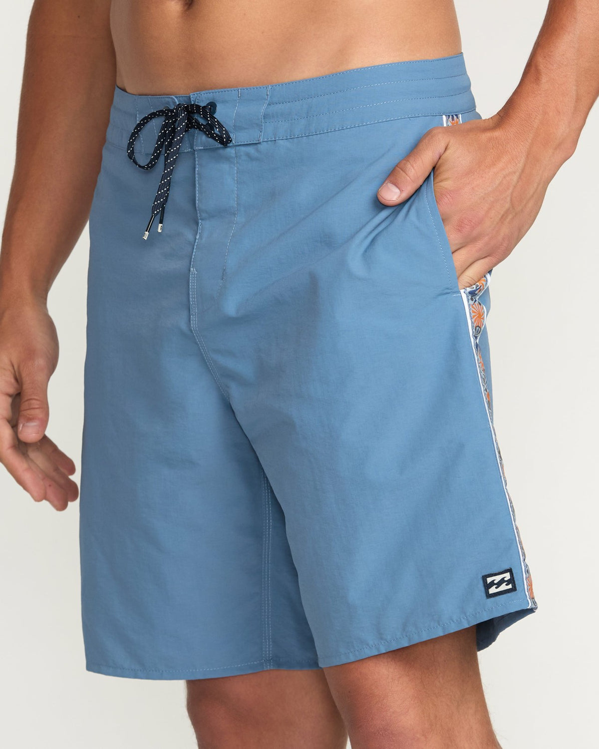 Billabong Wategos Lo Tide 19" Boardshorts - Carolina Blue